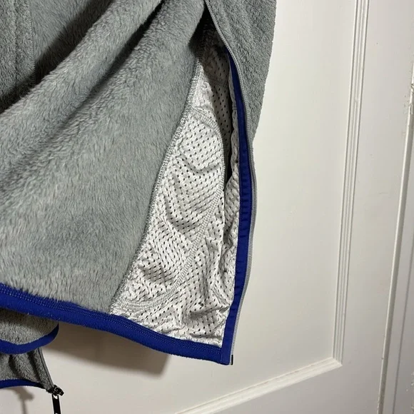 Patagonia fleece vest - Picture 6 of 7